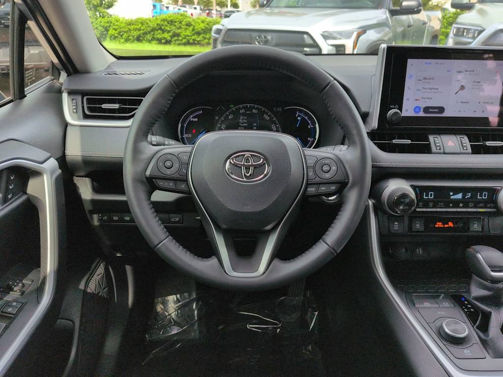 Thumbnail: 2024 Toyota RAV4 - 9