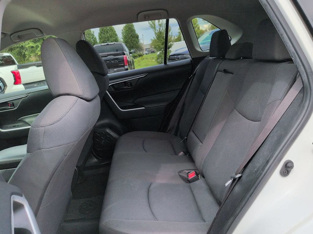 Thumbnail: 2019 Toyota RAV4 - 11