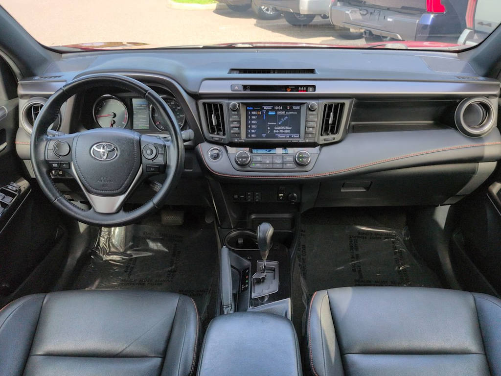 Thumbnail: 2018 Toyota RAV4 - 2