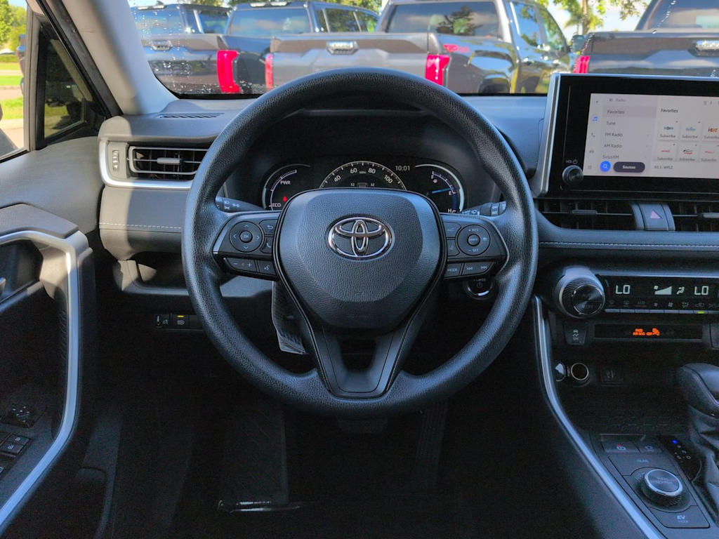 Thumbnail: 2025 Toyota RAV4 - 8