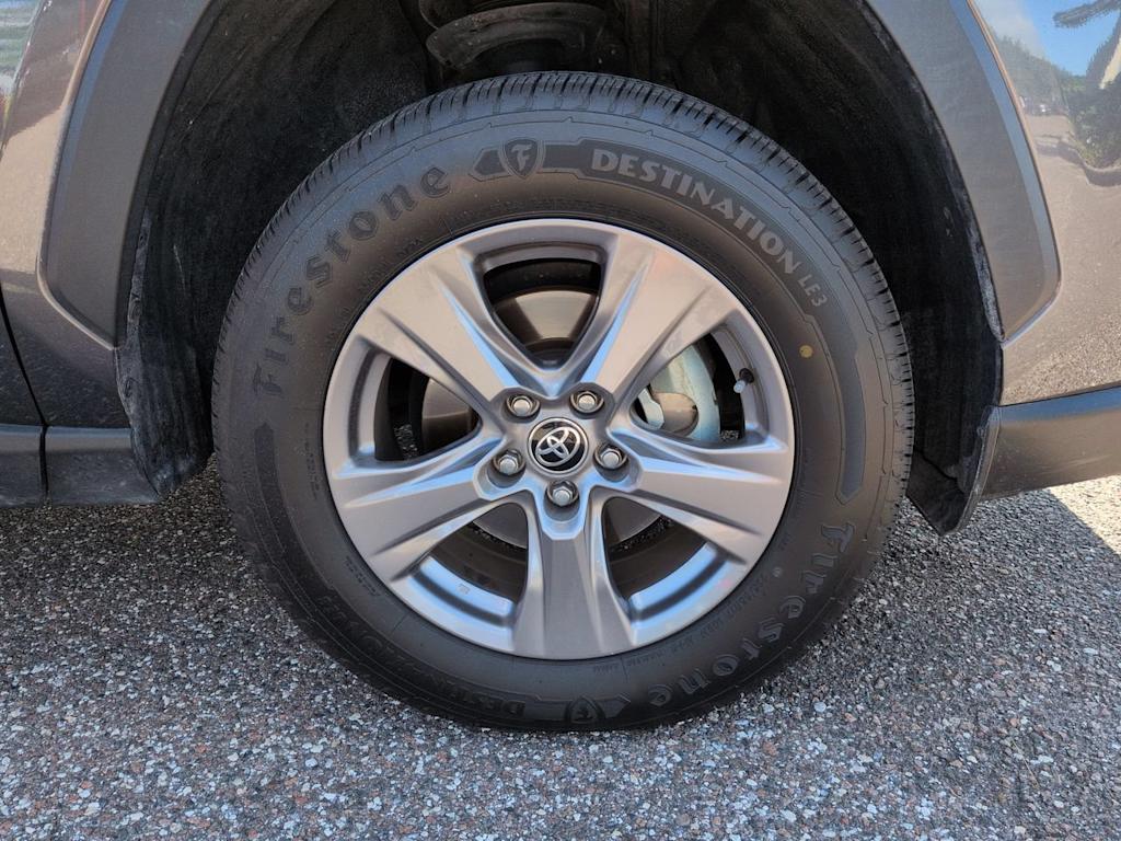 Thumbnail: 2025 Toyota RAV4 - 7