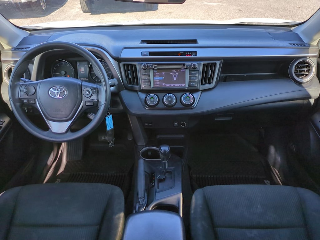 Thumbnail: 2018 Toyota RAV4 - 2