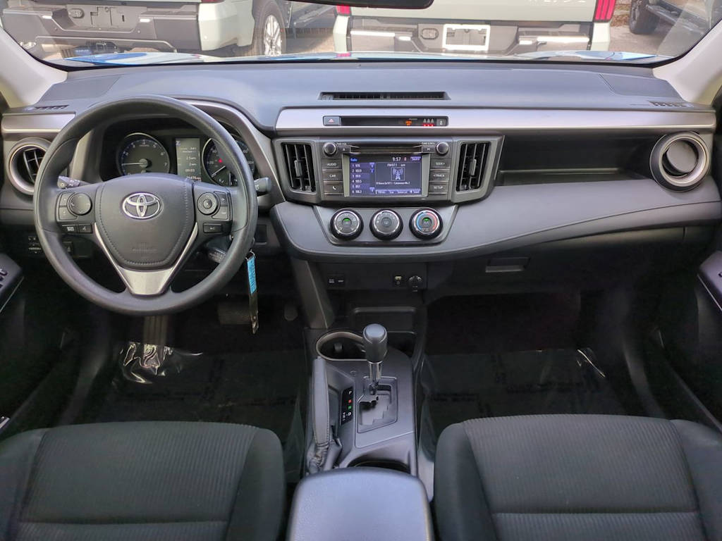 Thumbnail: 2018 Toyota RAV4 - 2