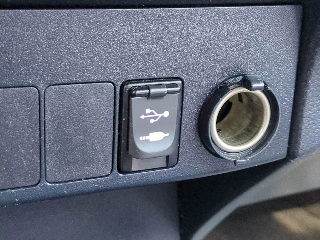 Thumbnail: 2014 Toyota RAV4 - 22