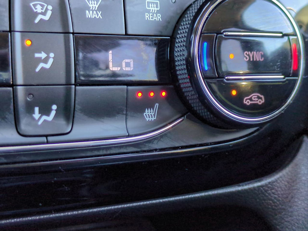 Thumbnail: 2023 Buick Encore GX - 23