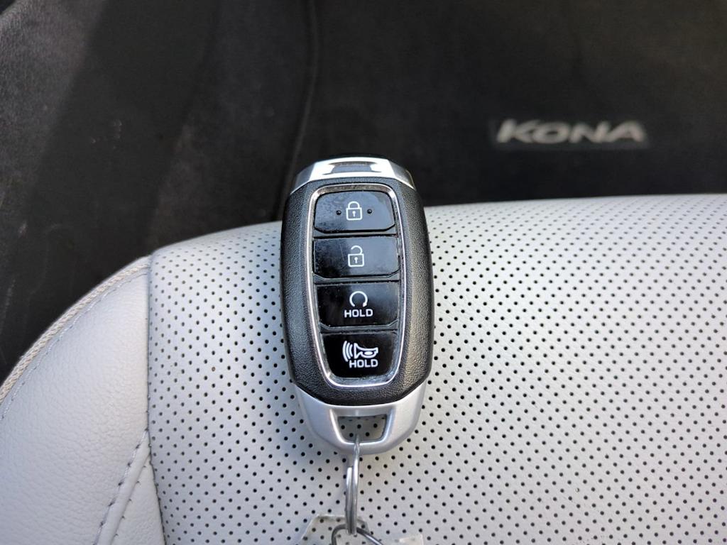 Thumbnail: 2023 Hyundai Kona - 17