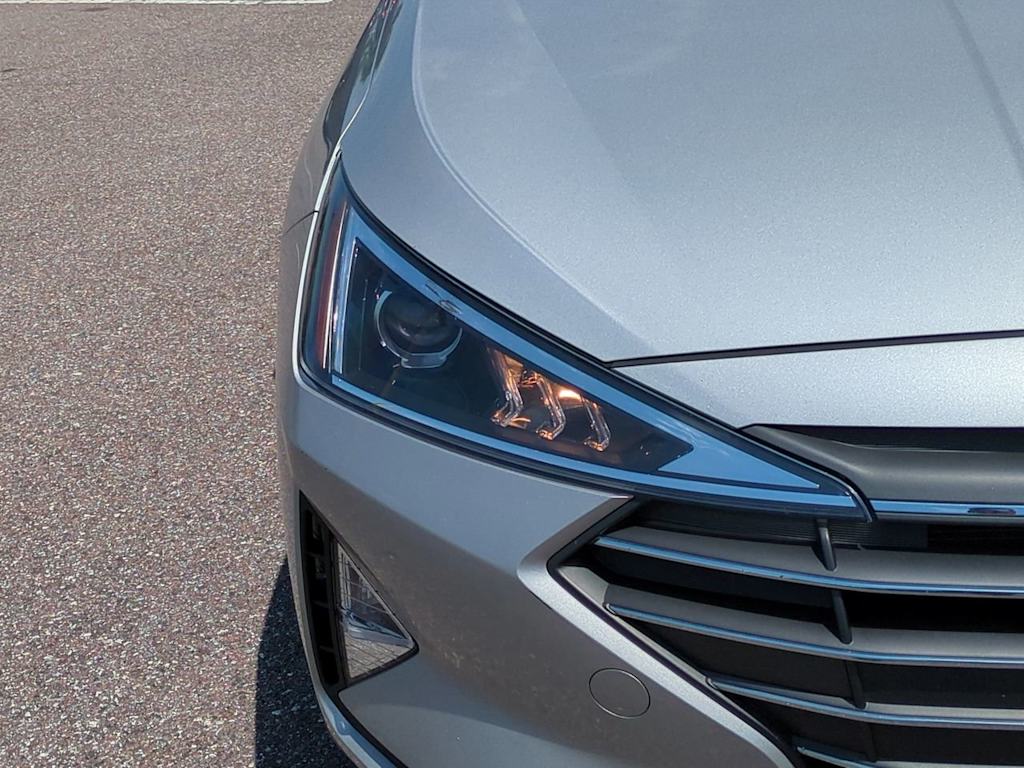 2020 Hyundai Elantra SEL 7