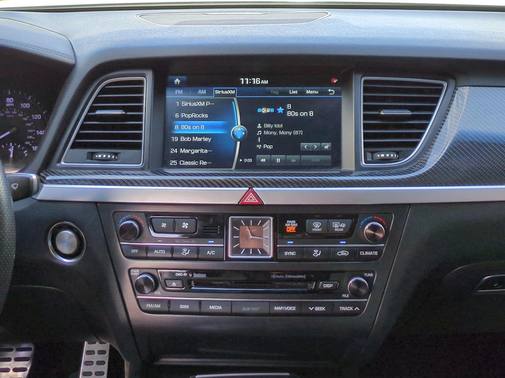 Thumbnail: 2018 Genesis G80 - 12