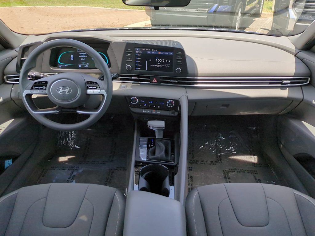 Thumbnail: 2026 Hyundai Elantra - 2