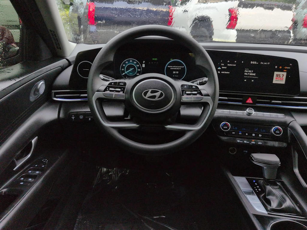 Thumbnail: 2024 Hyundai Elantra - 9