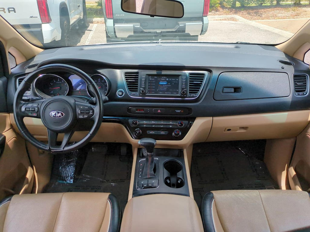 Thumbnail: 2017 Kia Sedona - 2