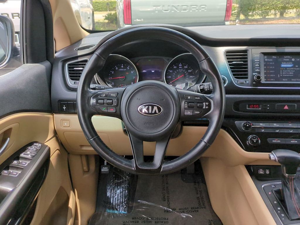 Thumbnail: 2017 Kia Sedona - 8