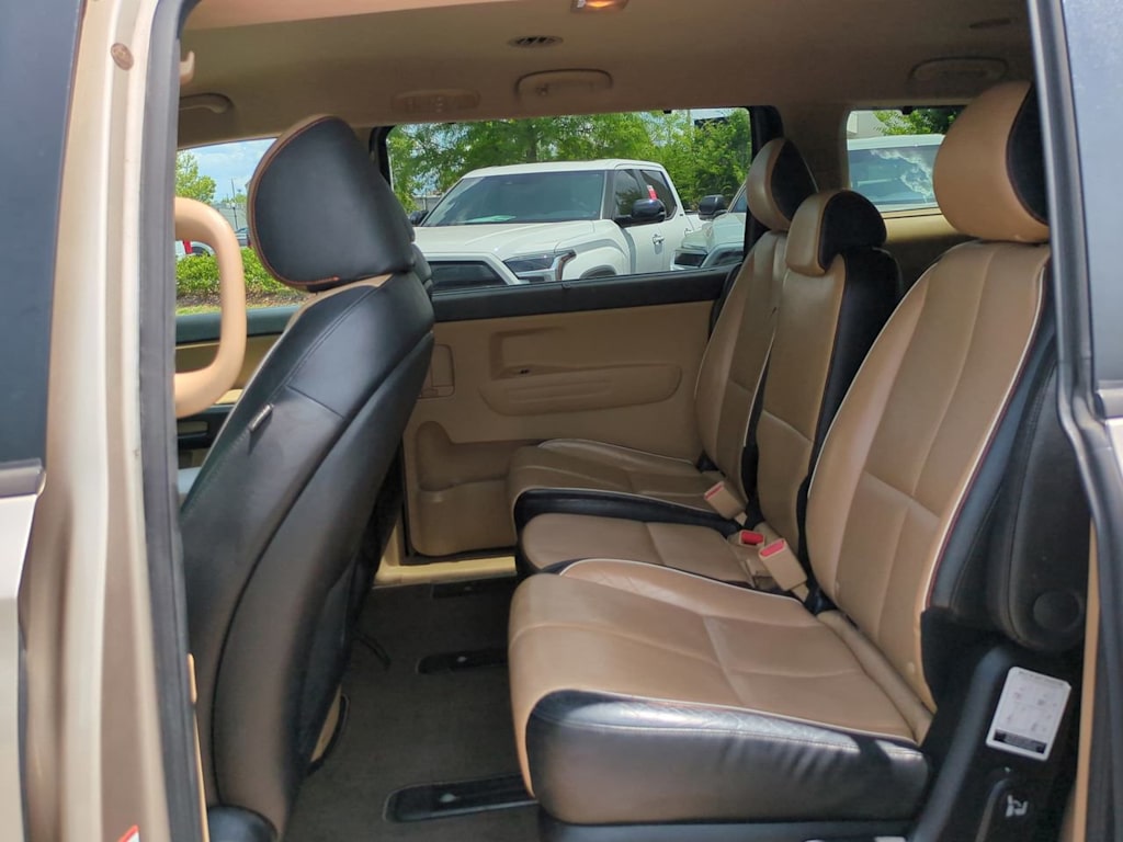 Thumbnail: 2017 Kia Sedona - 20