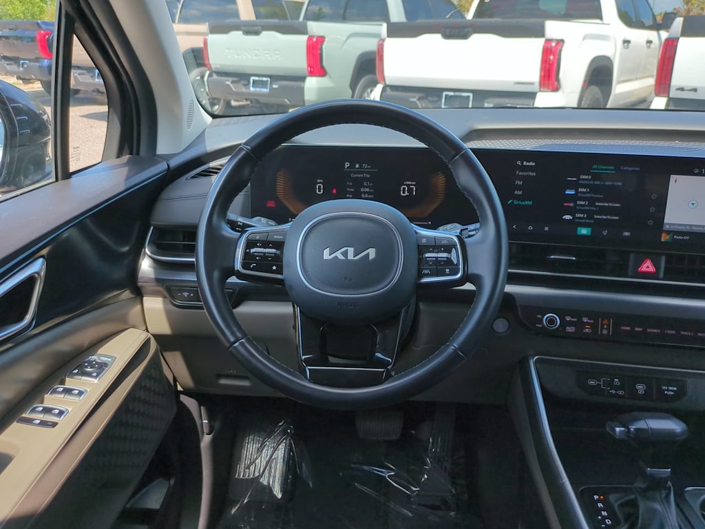 Thumbnail: 2025 Kia Carnival - 9