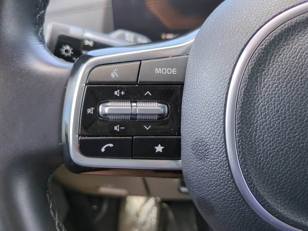 Thumbnail: 2025 Kia Carnival - 27