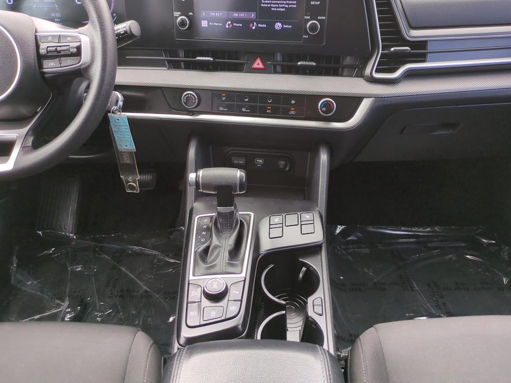 Thumbnail: 2023 Kia Sportage - 13