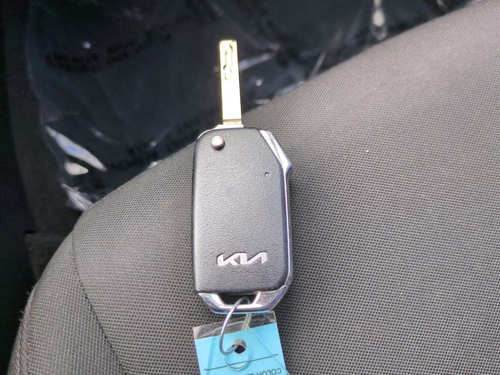 Thumbnail: 2023 Kia Sportage - 26