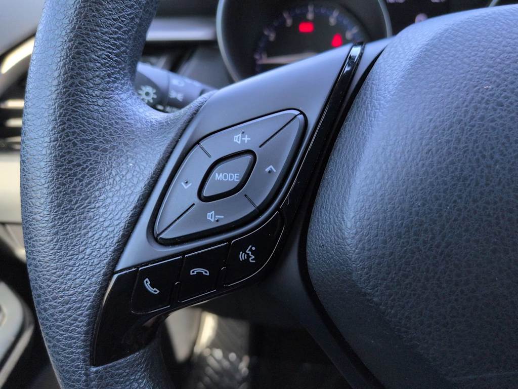 Thumbnail: 2020 Toyota C-HR - 24