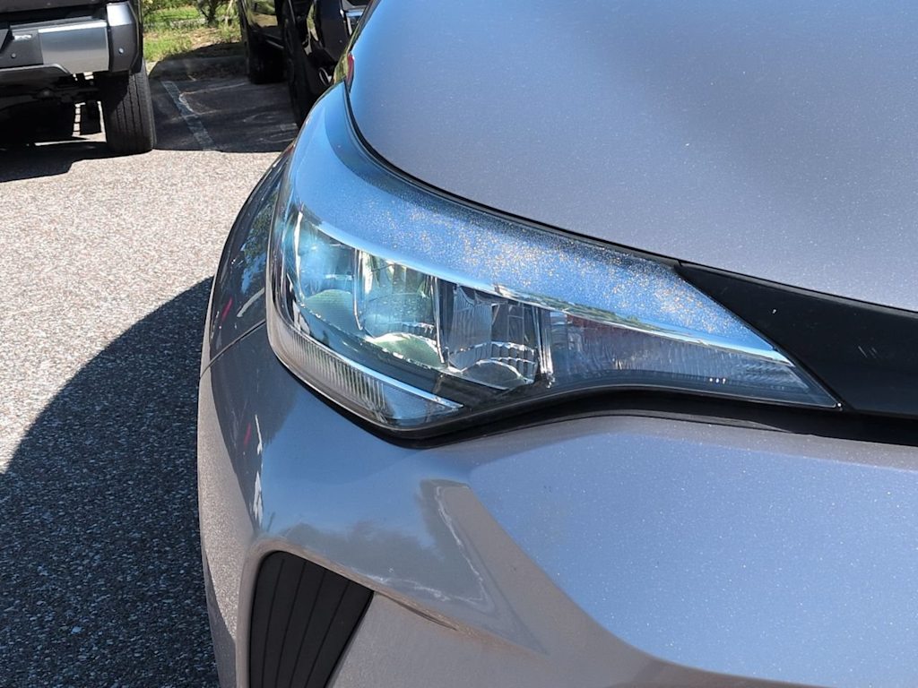 Thumbnail: 2020 Toyota C-HR - 18