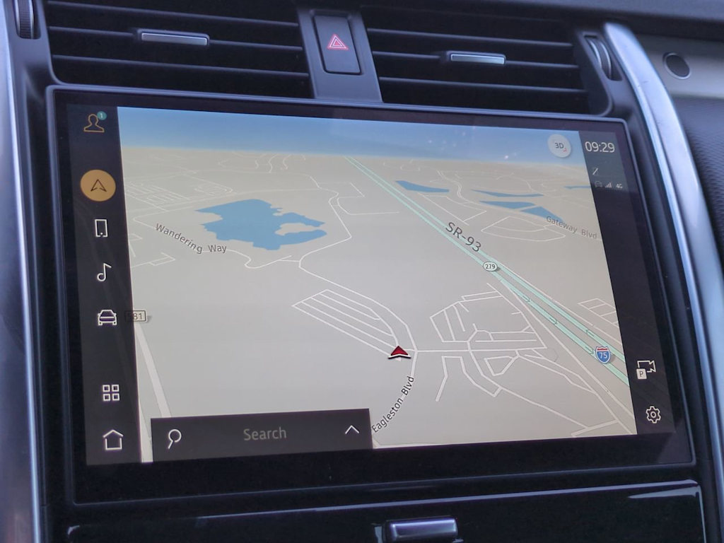 Thumbnail: 2021 Land Rover Discovery - 22