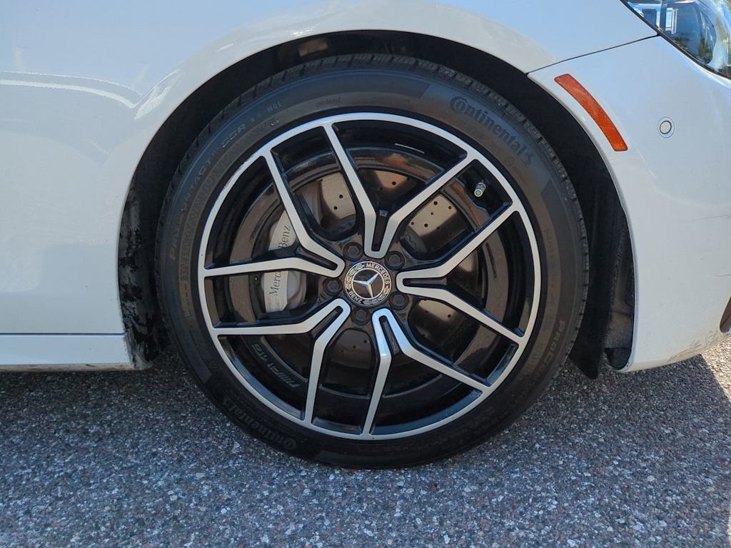 Thumbnail: 2021 Mercedes-Benz E-Class - 8