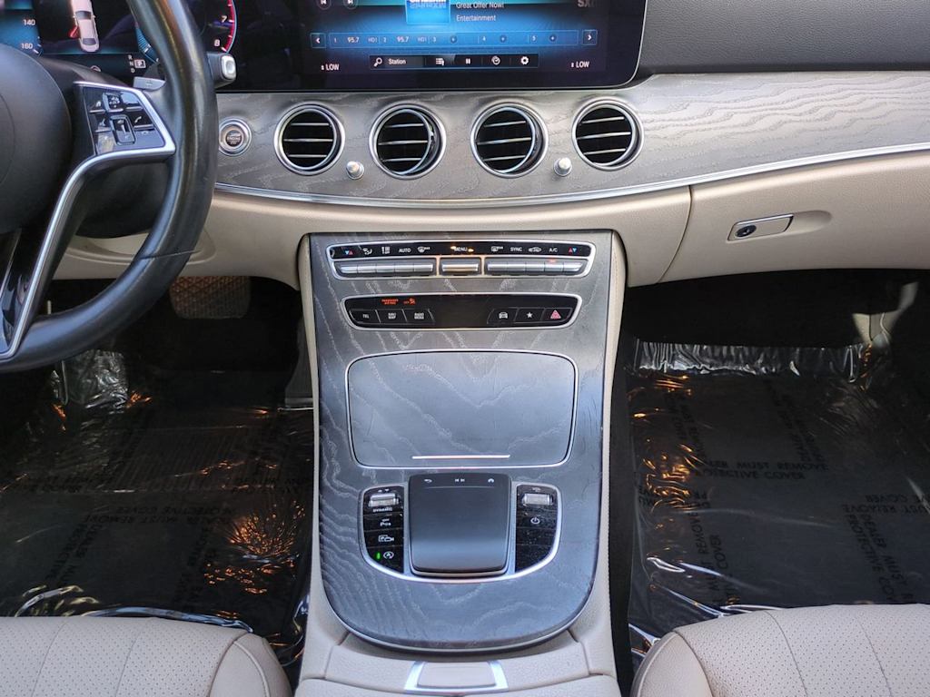 Thumbnail: 2021 Mercedes-Benz E-Class - 14