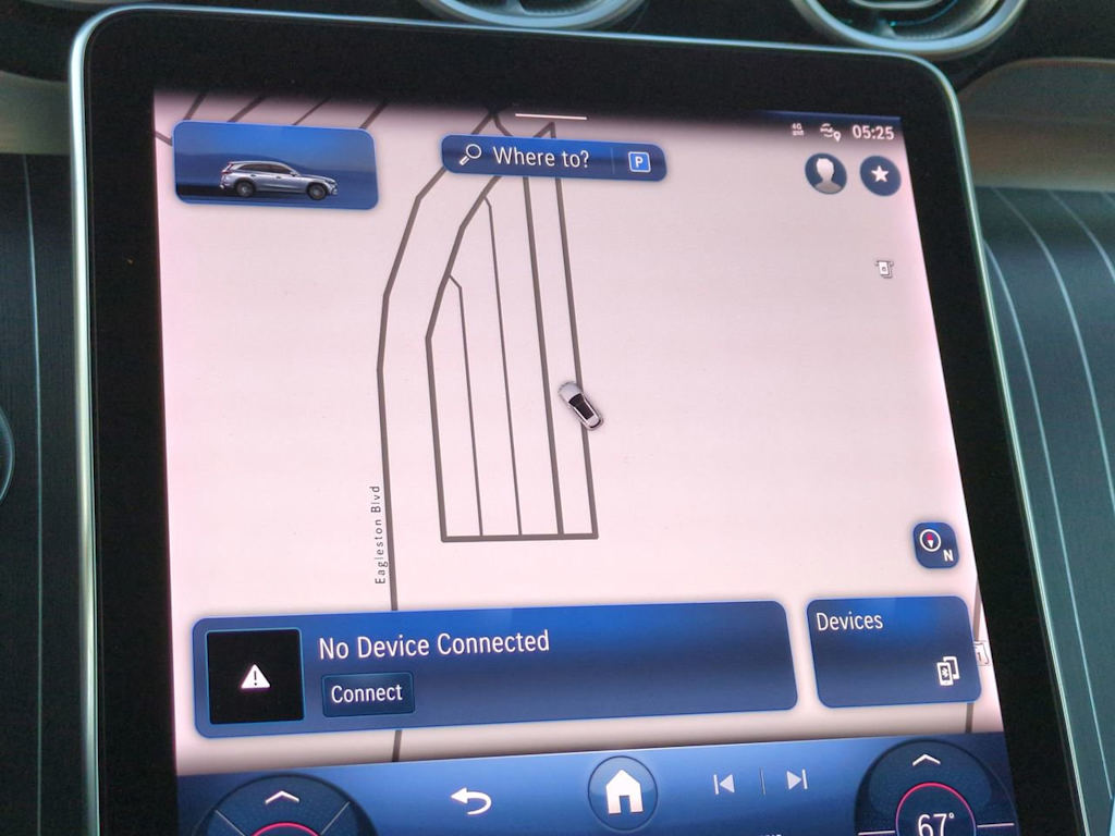 Thumbnail: 2023 Mercedes-Benz GLC - 23