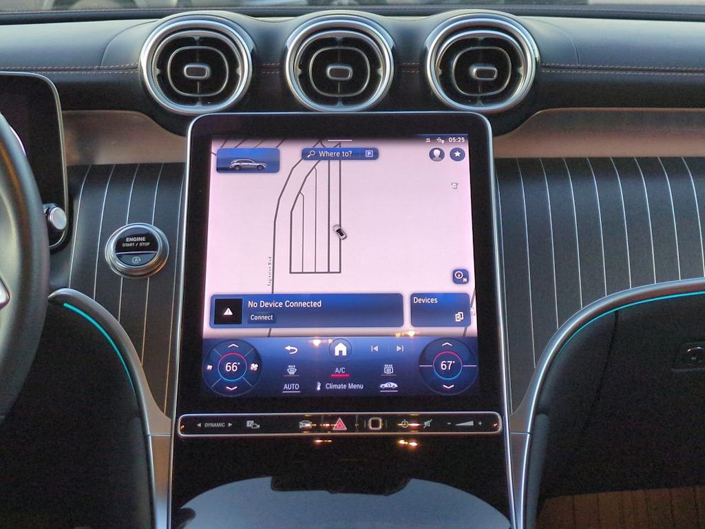 Thumbnail: 2023 Mercedes-Benz GLC - 12