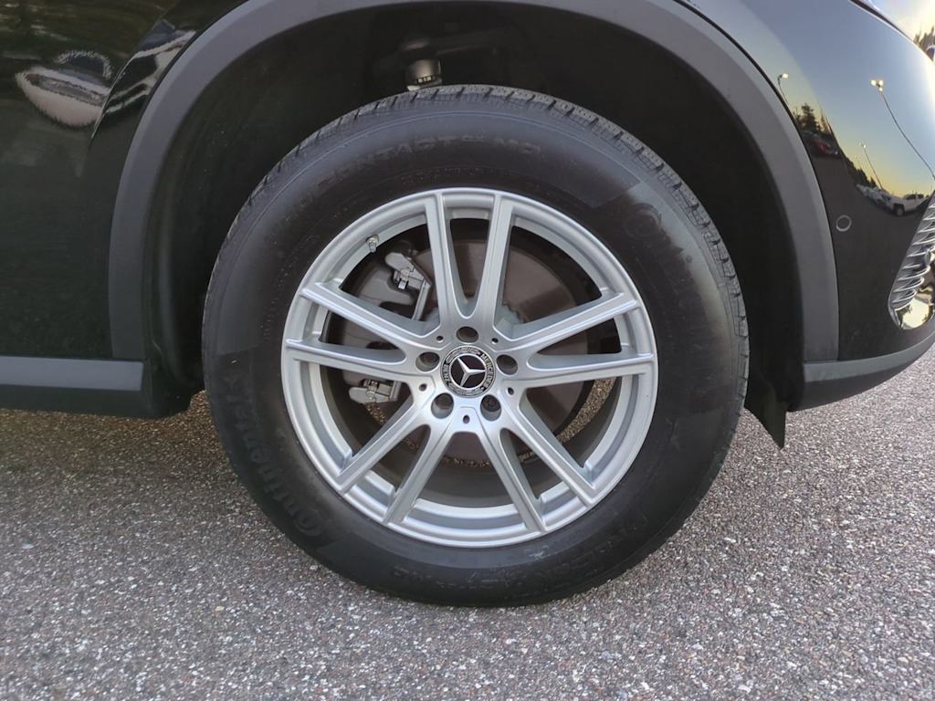 Thumbnail: 2023 Mercedes-Benz GLC - 7