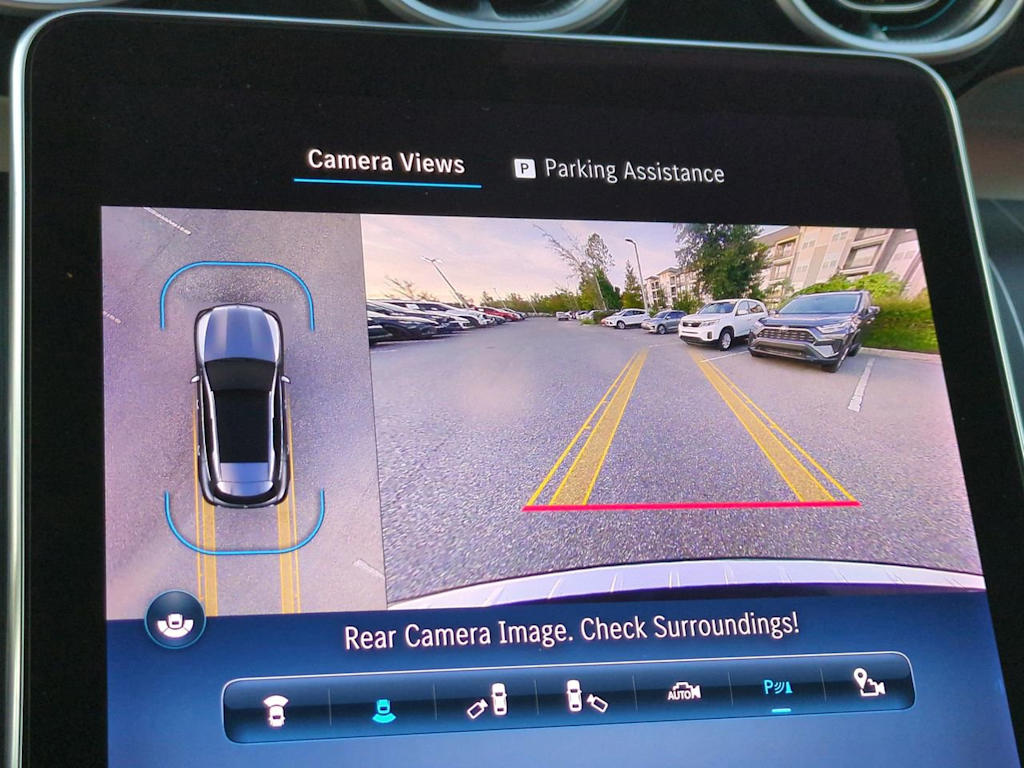 Thumbnail: 2023 Mercedes-Benz GLC - 22