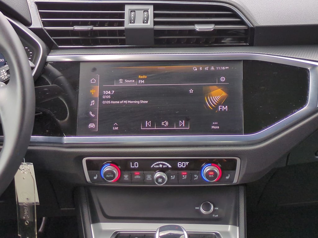 Thumbnail: 2025 Audi Q3 - 12