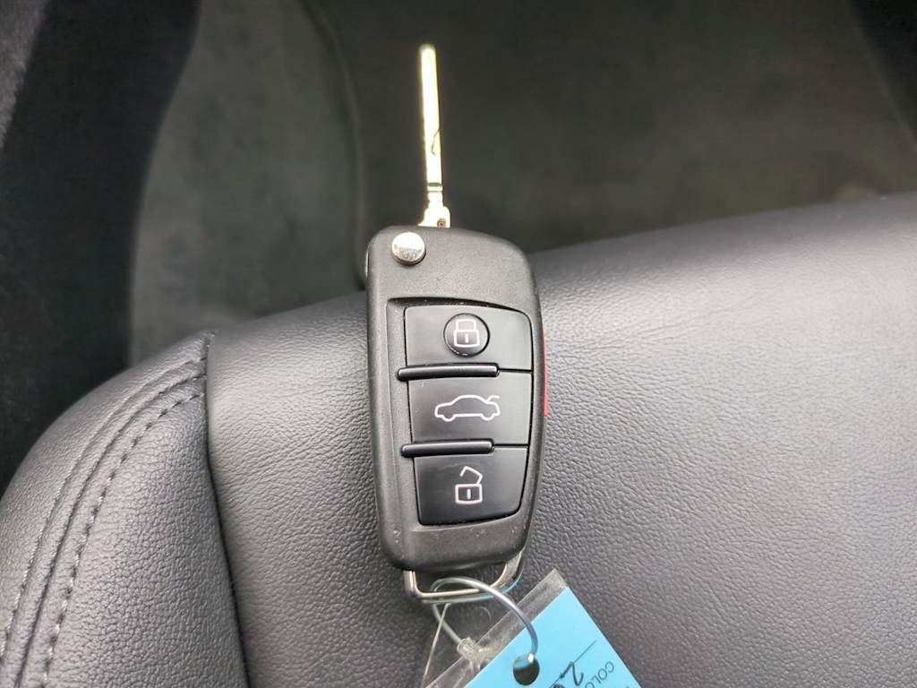 Thumbnail: 2025 Audi Q3 - 27