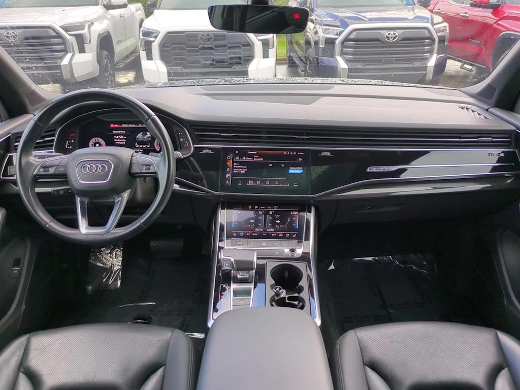 Thumbnail: 2021 Audi Q7 - 2