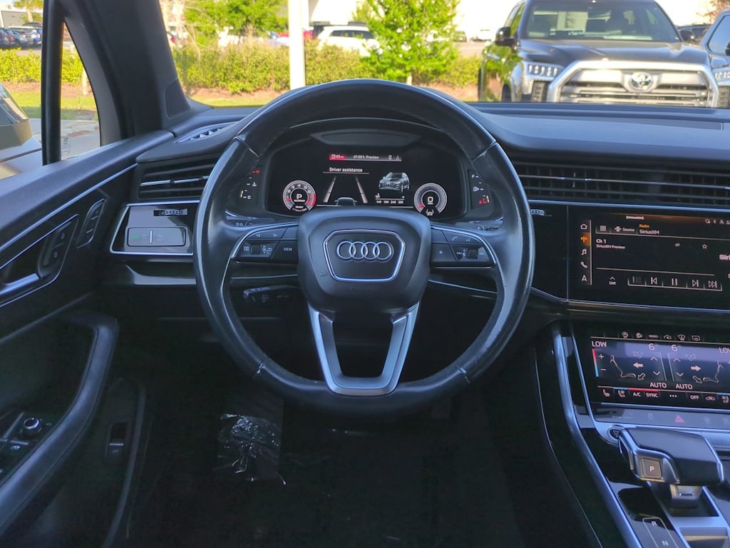 Thumbnail: 2021 Audi Q7 - 8