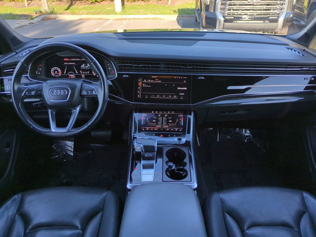 Thumbnail: 2021 Audi Q7 - 2