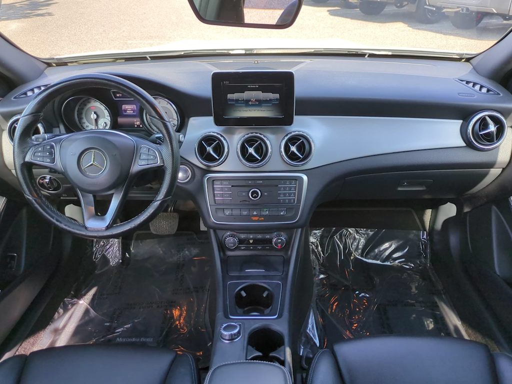 Thumbnail: 2016 Mercedes-Benz GLA - 2