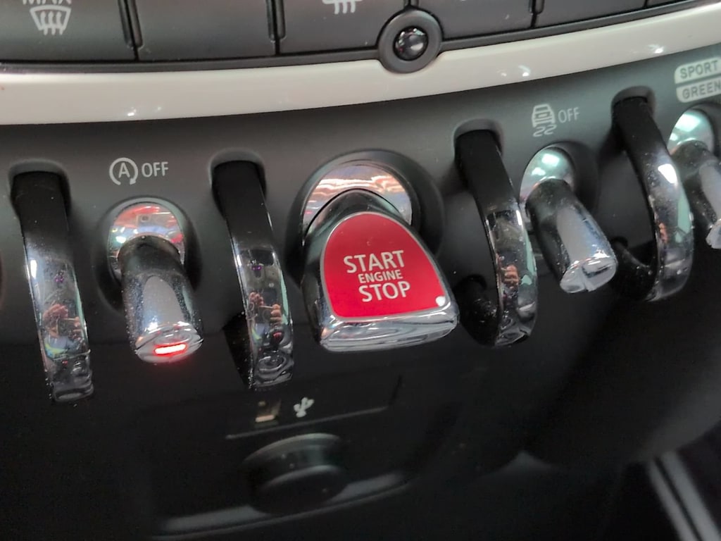 Thumbnail: 2019 MINI Cooper Countryman - 29