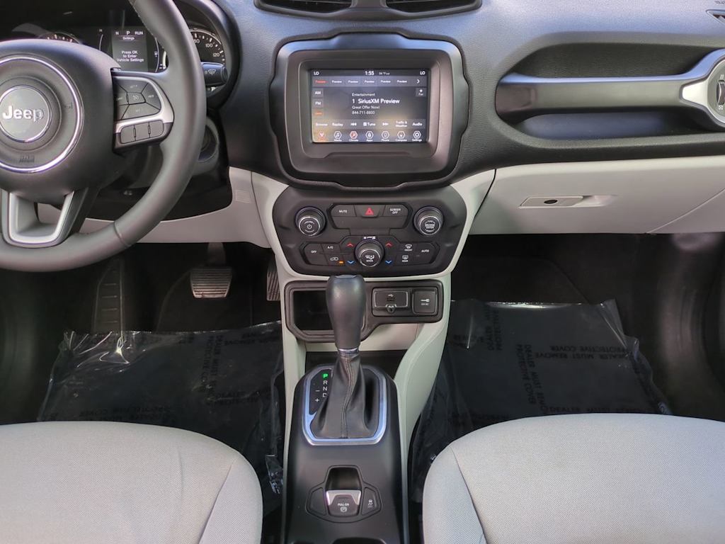 Thumbnail: 2018 Jeep Renegade - 13