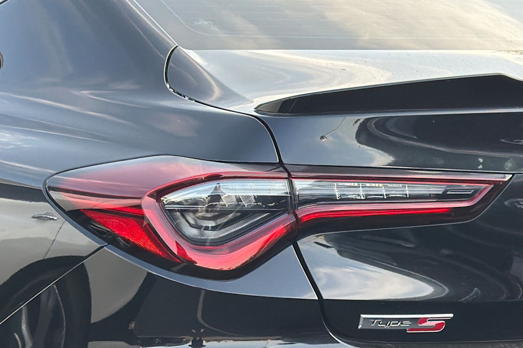 Thumbnail: 2023 Acura TLX - 15