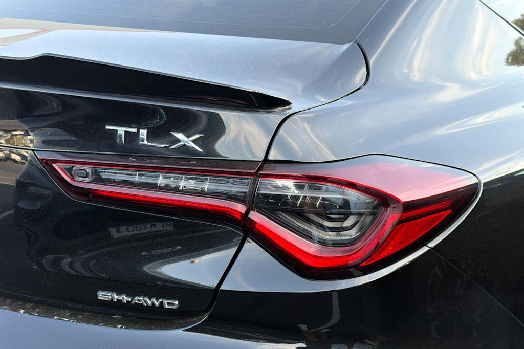 Thumbnail: 2023 Acura TLX - 17
