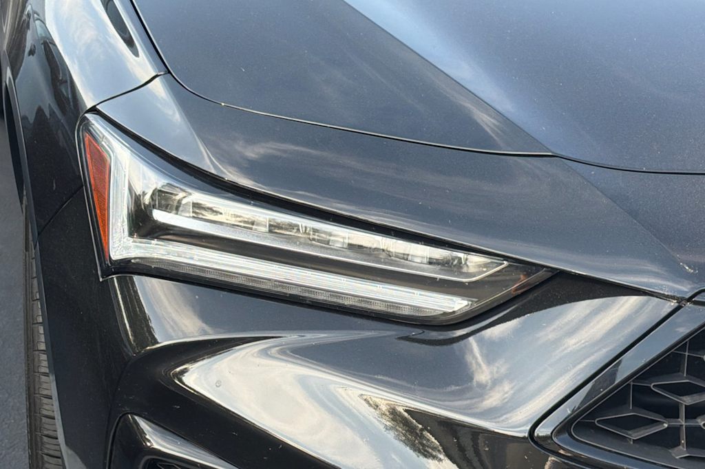 Thumbnail: 2023 Acura TLX - 10