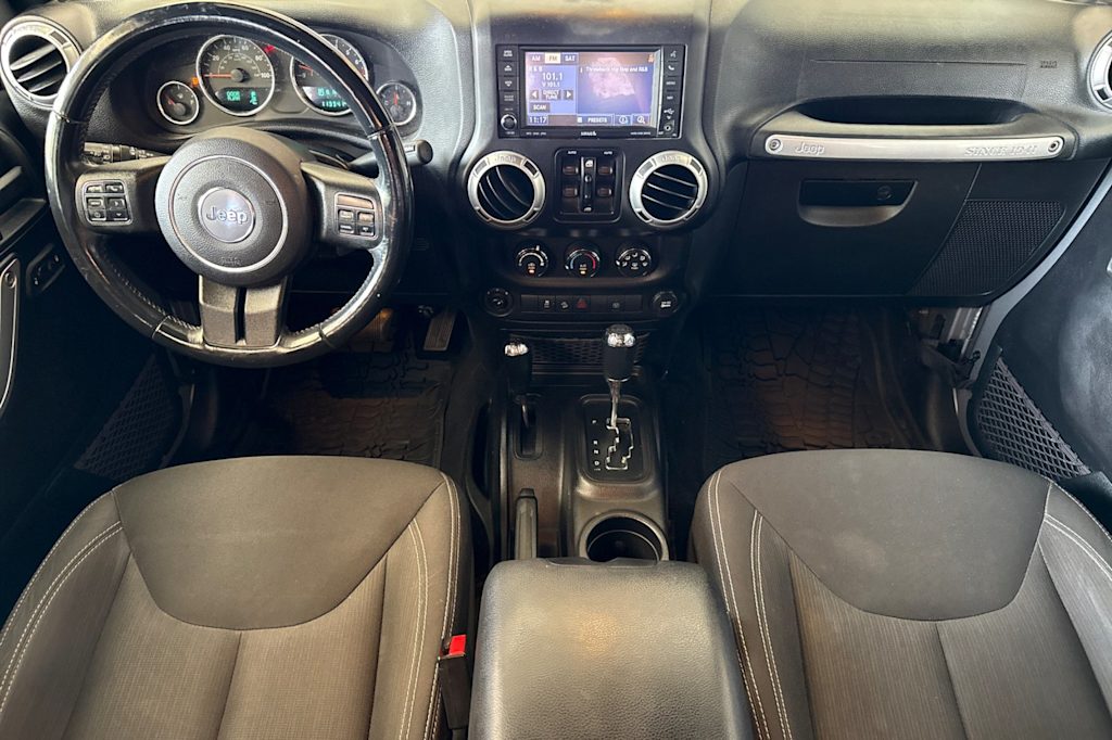 Thumbnail: 2015 Jeep Wrangler - 2