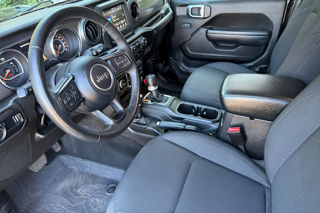Thumbnail: 2023 Jeep Wrangler - 10