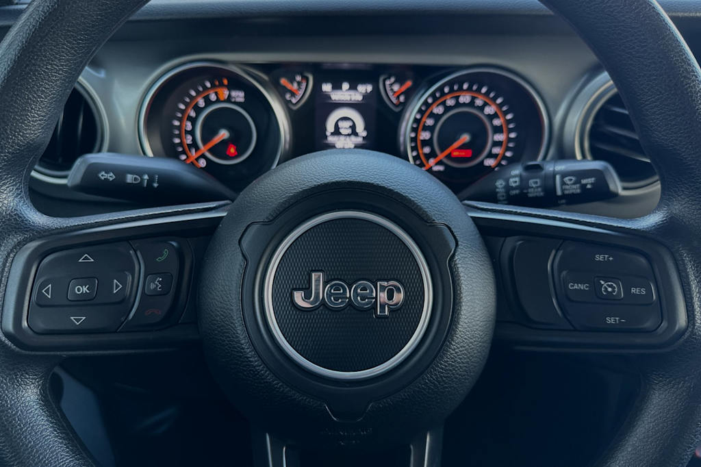 2021 Jeep Wrangler Unlimited Sport 28