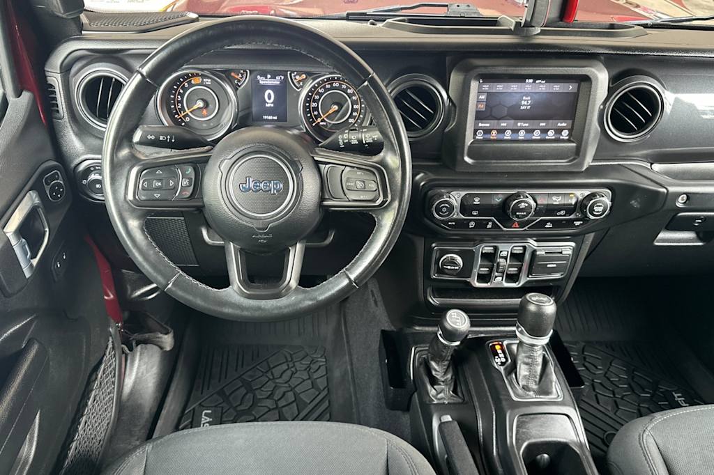 Thumbnail: 2022 Jeep Wrangler - 9
