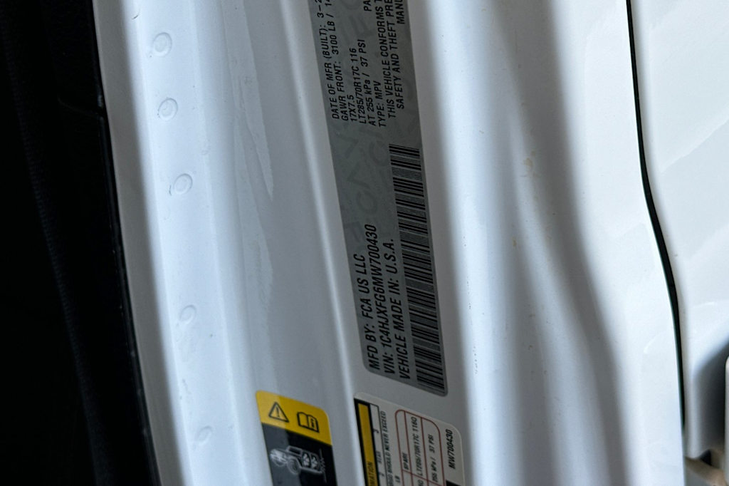 Thumbnail: 2021 Jeep Wrangler - 17