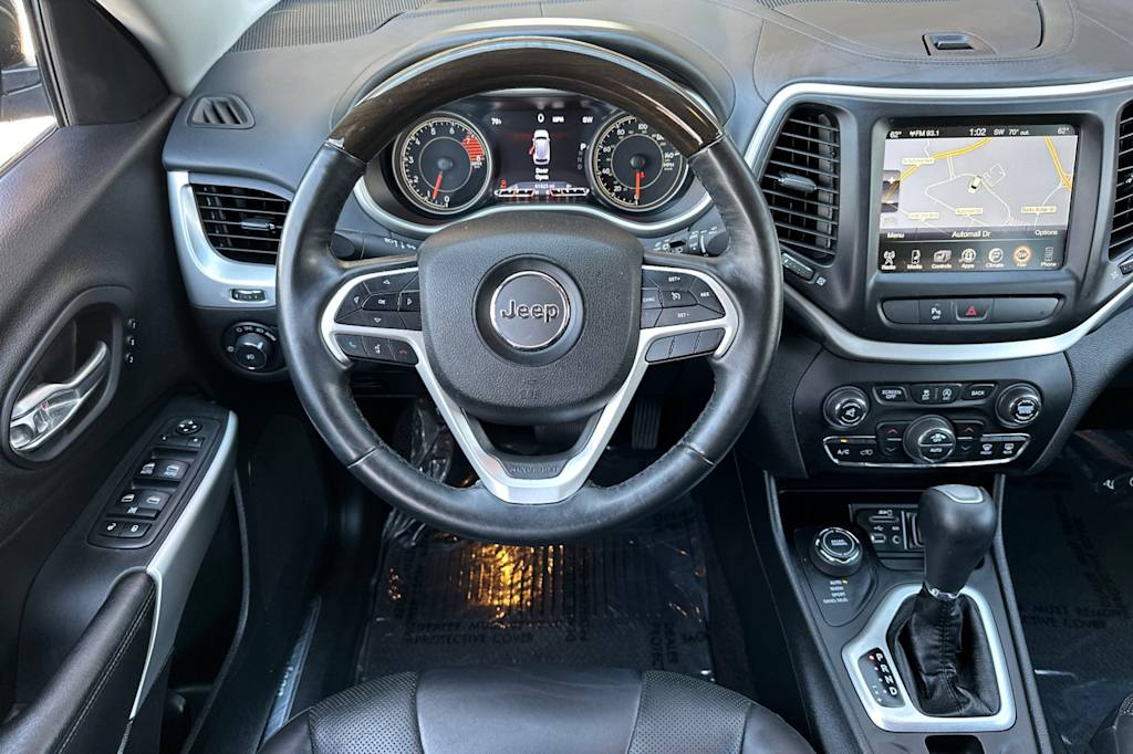 Thumbnail: 2018 Jeep Cherokee - 9