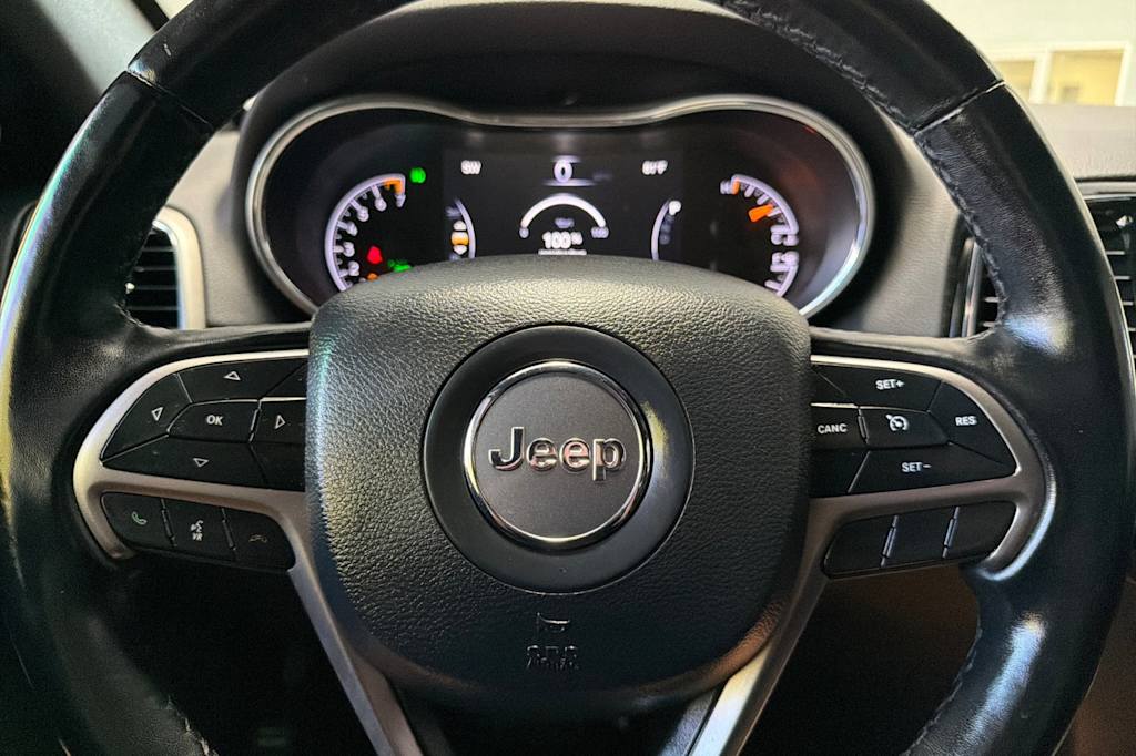 Thumbnail: 2020 Jeep Grand Cherokee - 29