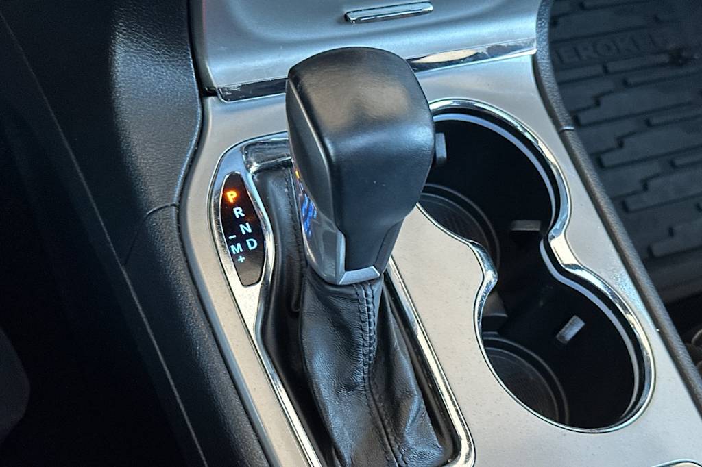 Thumbnail: 2021 Jeep Grand Cherokee - 14