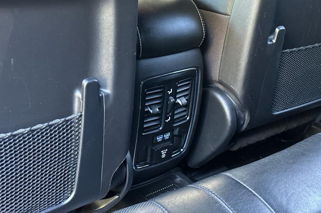 Thumbnail: 2021 Jeep Grand Cherokee - 23